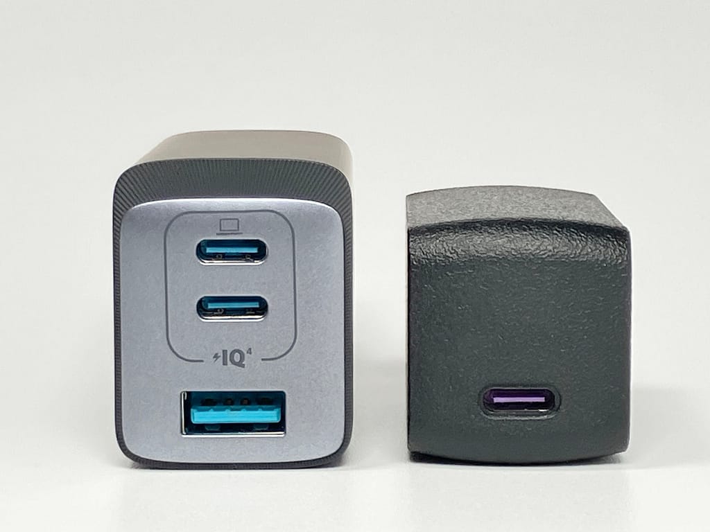 CIO NovaPort SOLOⅡ 65W1C と Anker 735 Charger (GaNPrime 65W) の正面比較
